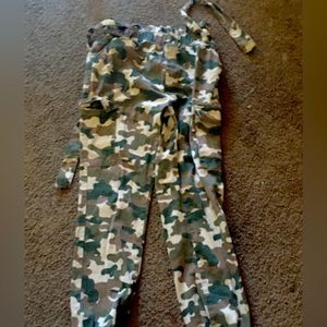 Camouflage pants